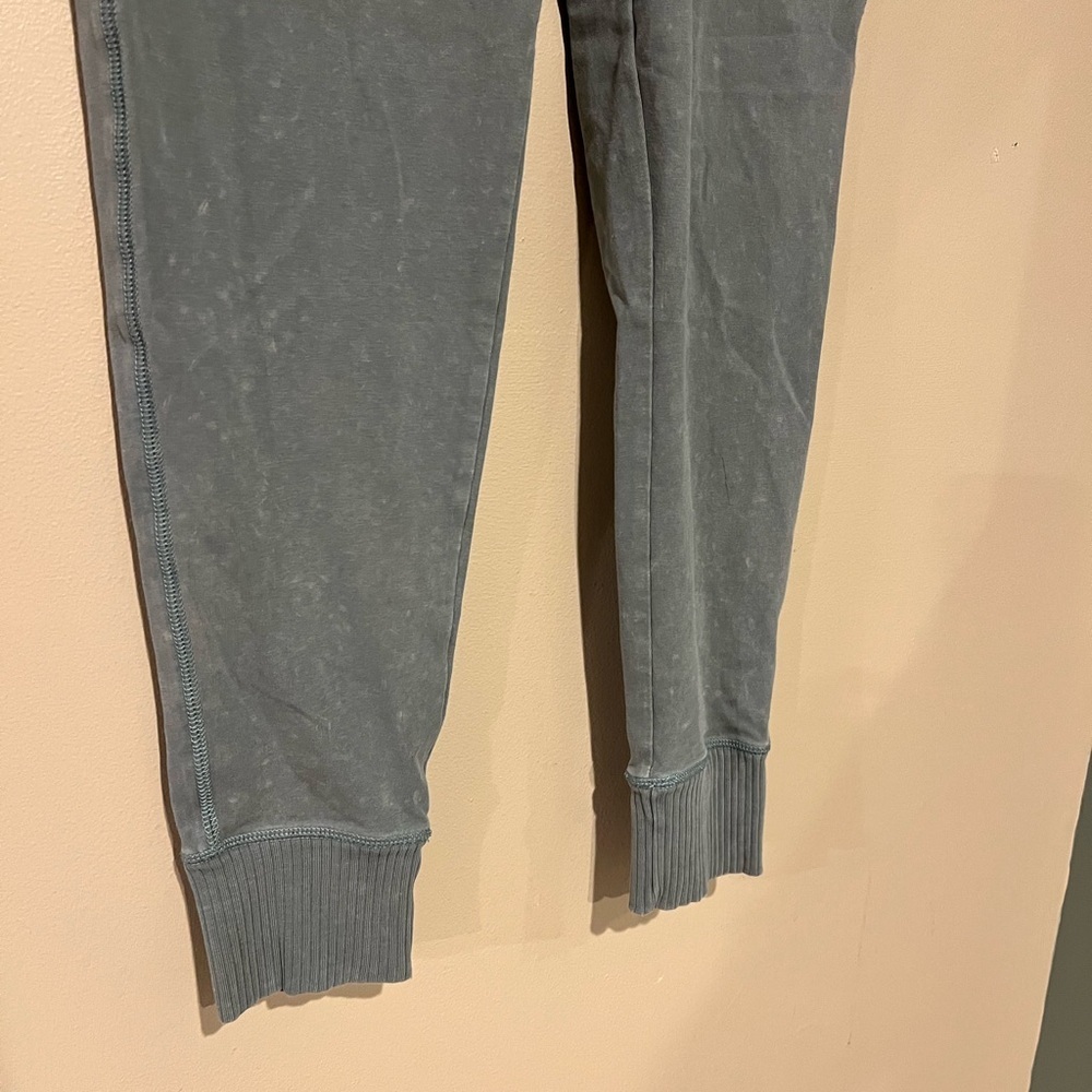 Aerie Women's Size Large Ribbed Green Wash Joggers Athleisure Gym Yoga - Picture 2 of 6